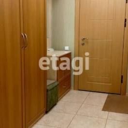 Продажа 2-комн квартиры на вторичном рынке ул Латышских Стрелков,  д. 5,  к. 2