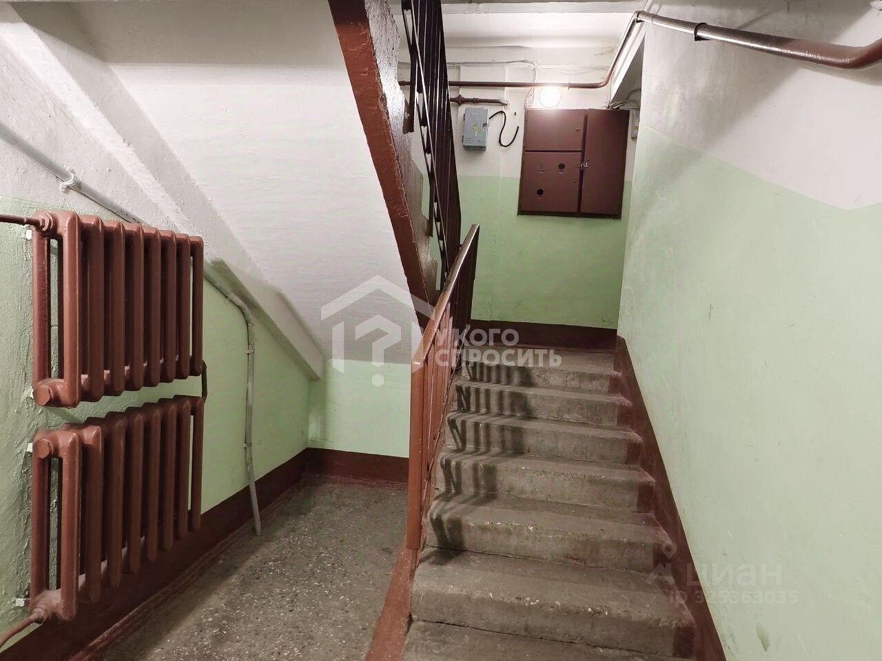 Продажа 3-комн квартиры на вторичном рынке Петергоф, Константиновская улица, 23/13