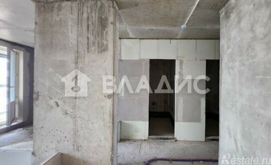 Продажа 2-комн квартиры на вторичном рынке Радиальная 6-я ул,  д. 7/1 к2