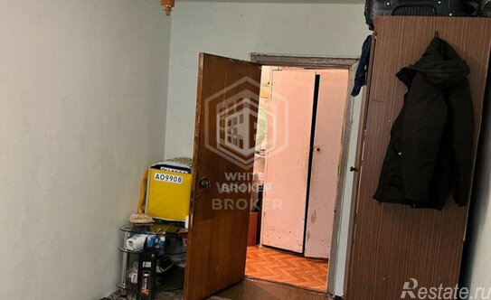 Продажа 3-комн квартиры на вторичном рынке ул Октябрьская,  д. 35