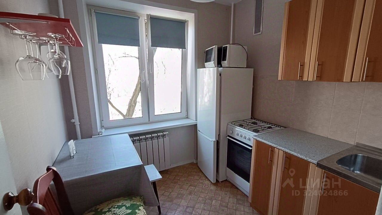 Аренда 1-комн квартиры на вторичном рынке Первомайская улица, 38