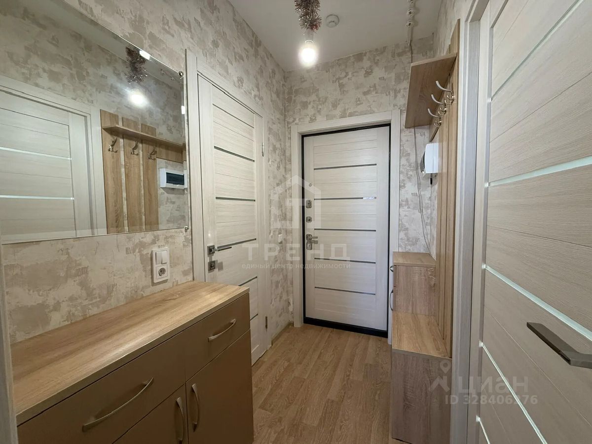 Продажа 1-комн квартиры на вторичном рынке Мурино, проспект Авиаторов Балтики, 15