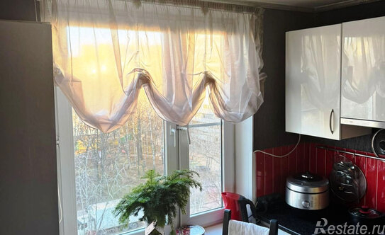 Продажа 3-комн квартиры на вторичном рынке улица Бестужевых,  д. 6