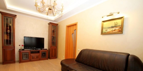 2-комн квартира Маршала Малиновского ул ,  д. 5