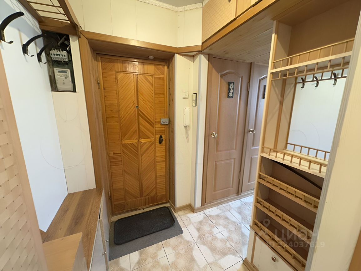 Продажа 3-комн квартиры на вторичном рынке Серебристый бульвар, 22К3