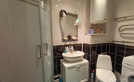 Продажа 1-комн квартиры на вторичном рынке Гатчина, ул Рощинская,  д. 11а