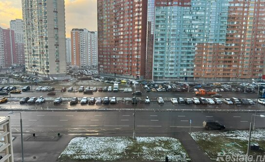 Продажа 1-комн квартиры на вторичном рынке ул Вертолётчиков,  д. 2А,  к. 1