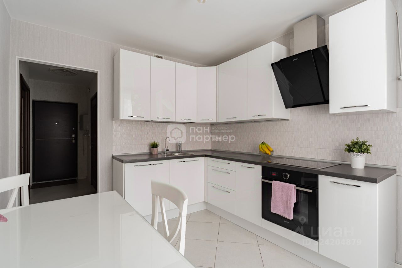 Продажа 1-комн квартиры на вторичном рынке улица Маршала Тухачевского, 25