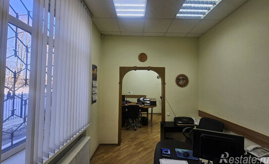 Продажа 4-комн квартиры на вторичном рынке Тихомировская улица,  д. 3