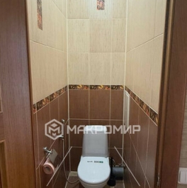 Продажа 2-комн квартиры на вторичном рынке Славы пр-кт,  д. 52,  к. 1