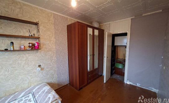 Продажа 2-комн квартиры на вторичном рынке Калининец, ул Фабричная,  д. 7