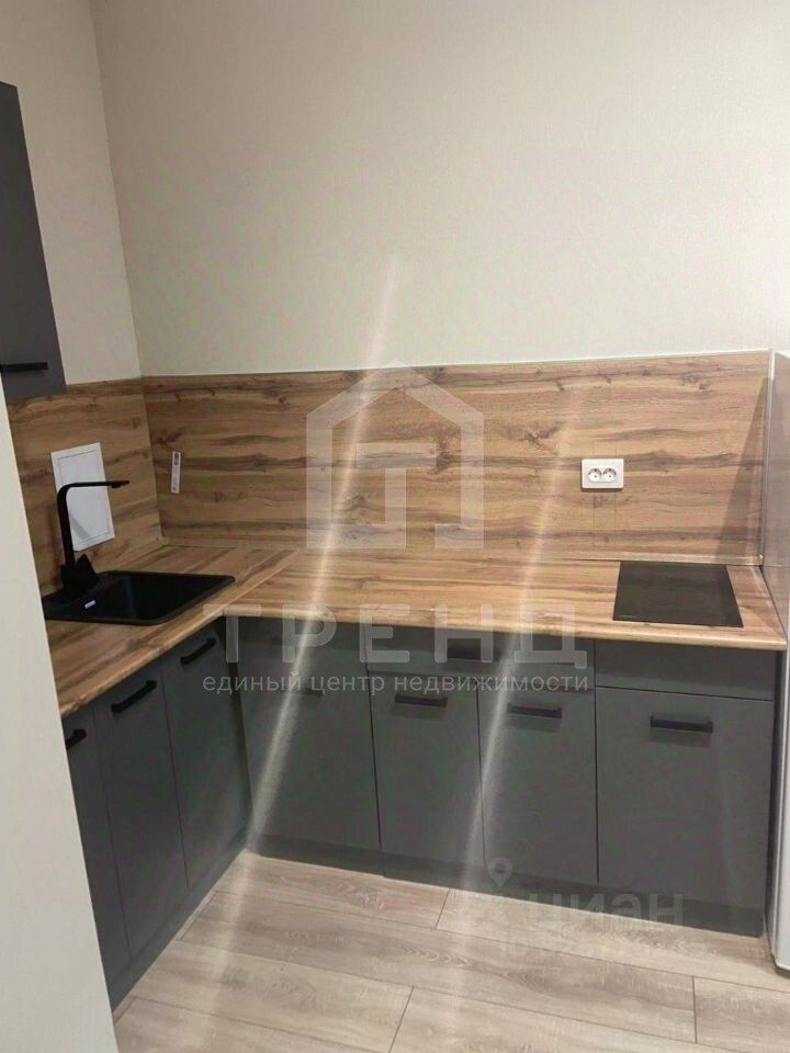 Продажа 1-комн квартиры на вторичном рынке Кудрово г., улица Солнечная, 10к1