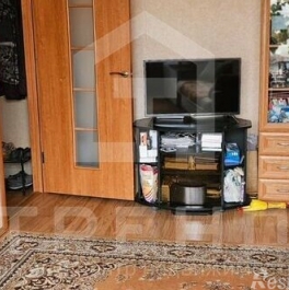 Продажа 2-комн квартиры на вторичном рынке Славы пр-кт,  д. 40,  к. 4