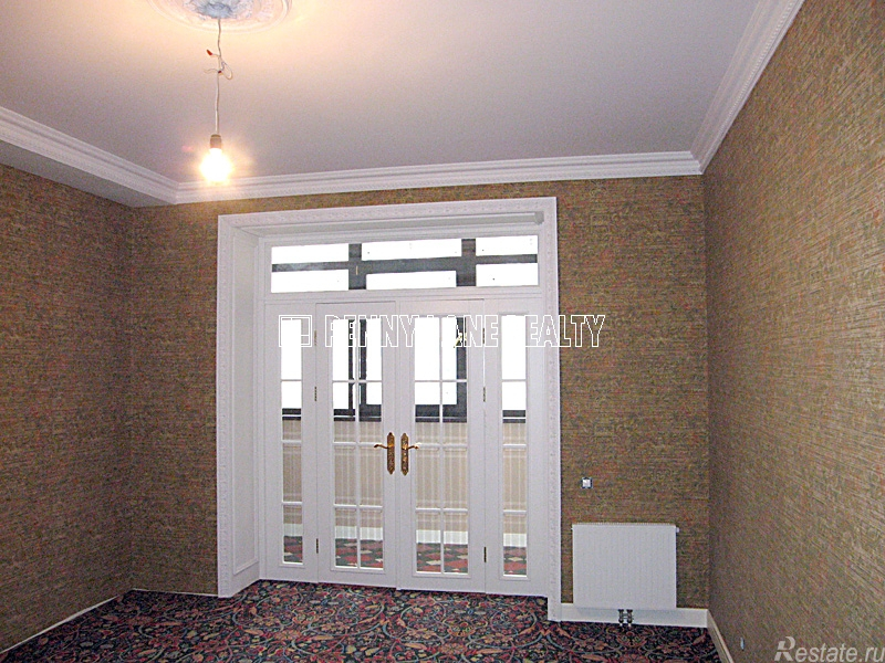 Продажа 3-комн квартиры на вторичном рынке Климентовский пер, 2