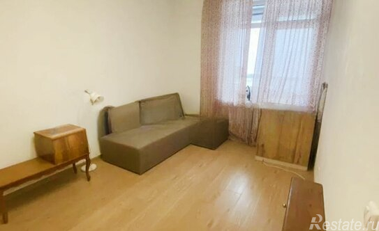 Продажа 1-комн квартиры на вторичном рынке Арцеуловская Аллея,  д. 23 к1