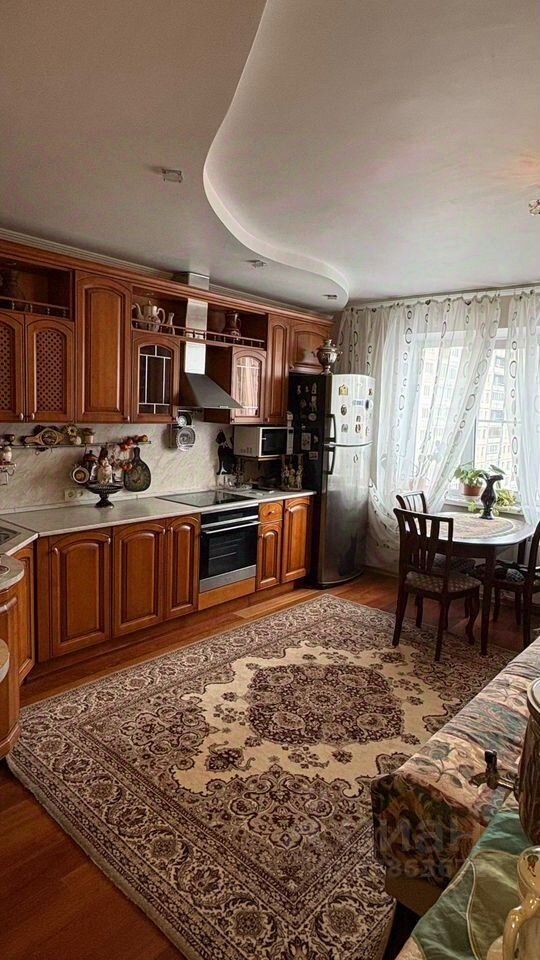 Продажа 3-комн квартиры на вторичном рынке улица Хошимина, 5к1