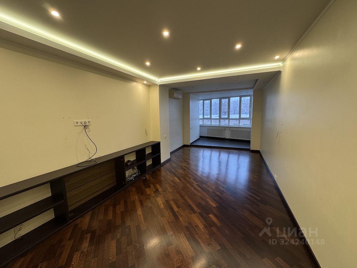 Продажа 4-комн квартиры на вторичном рынке 2-я Квесисская улица, 20к1