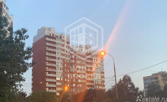 Продажа 2-комн квартиры на вторичном рынке Одинцово, ул Вокзальная,  д. 37