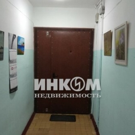 Продажа 1-комн квартиры на вторичном рынке Верхняя улица,  д. 1