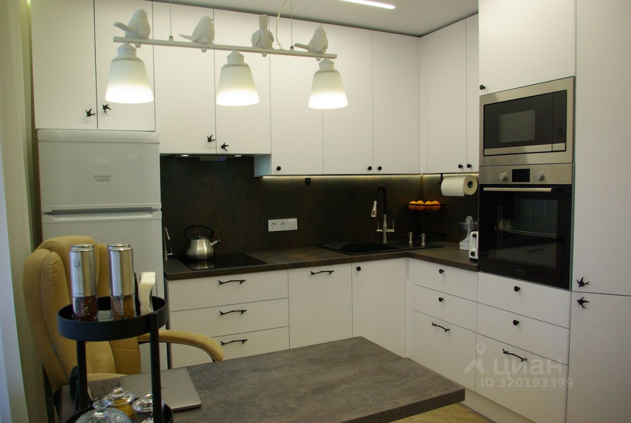 Продажа 1-комн квартиры на вторичном рынке с. Рождествено, бульвар Рождественский, 2