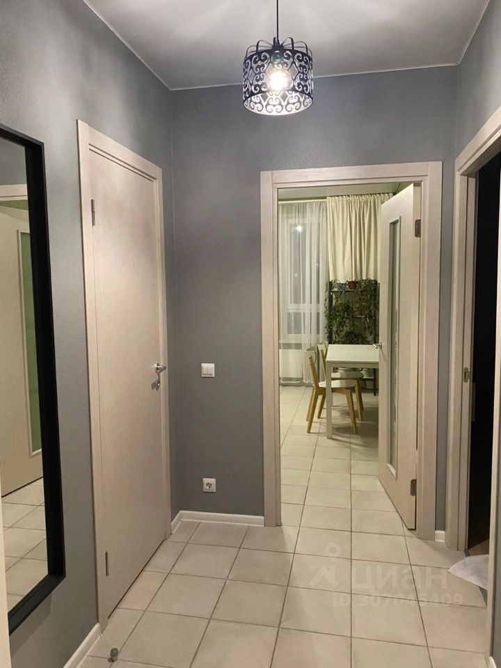 Аренда 1-комн квартиры на вторичном рынке улица Саларьевская, 14к3