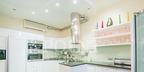 3-комн квартира Каковинский М. пер,  д. 8