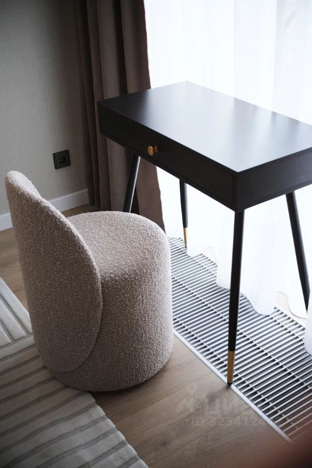 Аренда 2-комн квартиры на вторичном рынке проспект Лихачева, 22