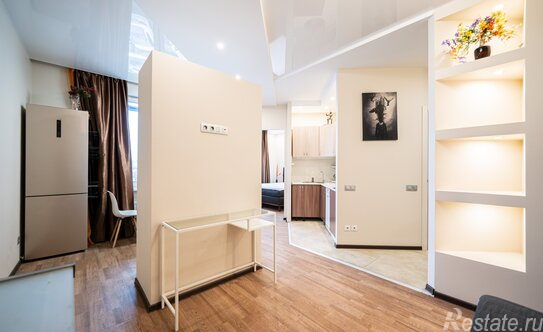 Продажа 1-комн квартиры на вторичном рынке Космонавтов пр-кт,  д. 39