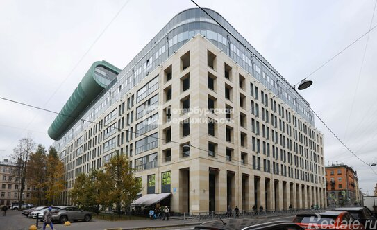 Продажа 4-комн квартиры на вторичном рынке Корпусная улица,  д. 9