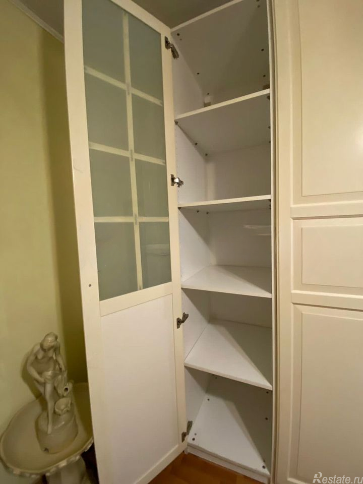Аренда комнаты Карпинского ул,  д. 27,  к. 2