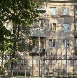 Продажа 1-комн квартиры на вторичном рынке Волхов, Волховский проспект, 45