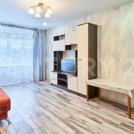 Продажа 2-комн квартиры на вторичном рынке Петергоф г, Разводная ул,  д. 39