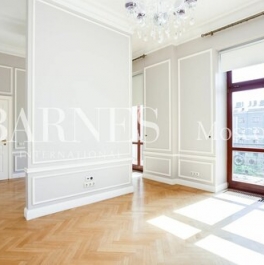 Аренда 4-комн квартиры на вторичном рынке Тверской бульвар,  д. 9