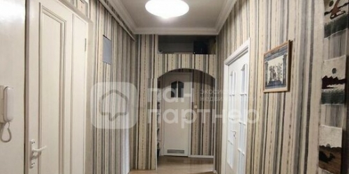 2-комн квартира улица Стахановцев,  д. 4