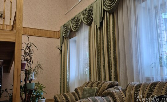 Продажа 7-комн квартиры на вторичном рынке ул Пулковская,  д. 4,  к. 3