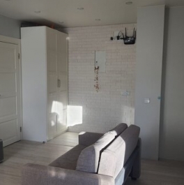 Продажа 2-комн квартиры на вторичном рынке Павловск г, Медвежий пер,  д. 2/5