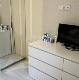 Продажа 1-комн квартиры на вторичном рынке Яхтенная ул,  д. 31