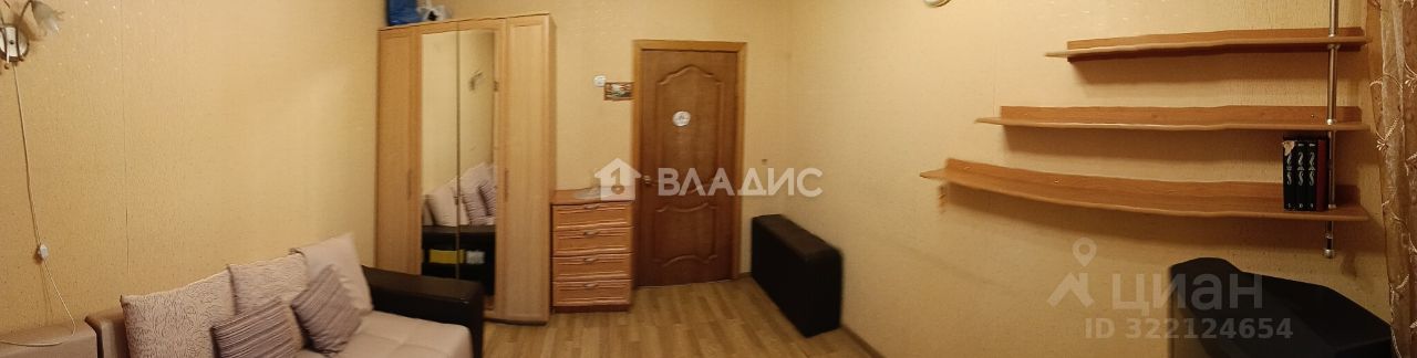 Продажа 3-комн квартиры на вторичном рынке Лобня, улица Циолковского, 8