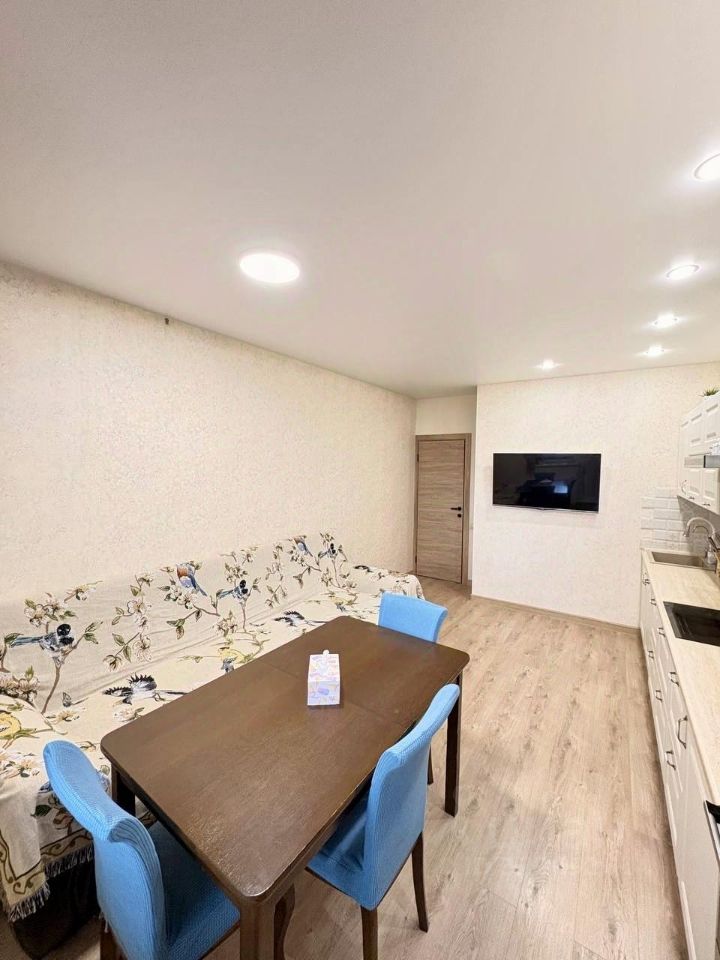 Продажа 2-комн квартиры на вторичном рынке Балашиха, улица Строителей, 1