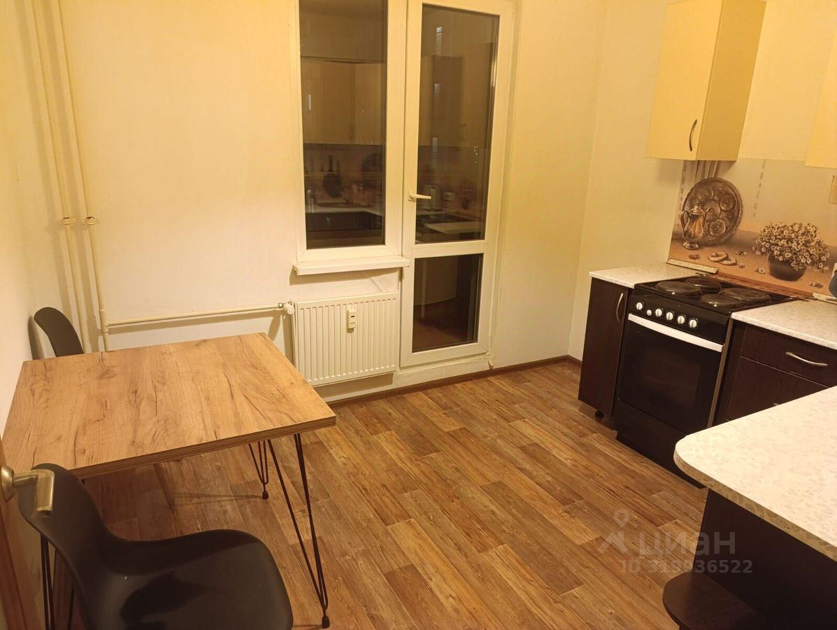 Продажа 1-комн квартиры на вторичном рынке проспект Маршака, 26