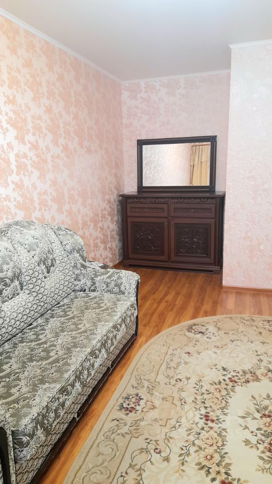 Продажа 2-комн квартиры на вторичном рынке Подольск, Почтовая улица, 25