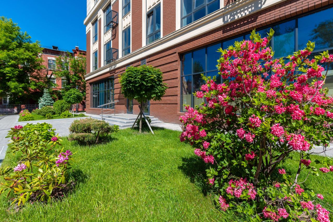 Продажа 2-комн квартиры на вторичном рынке Рубцовско-Дворцовая улица, 4