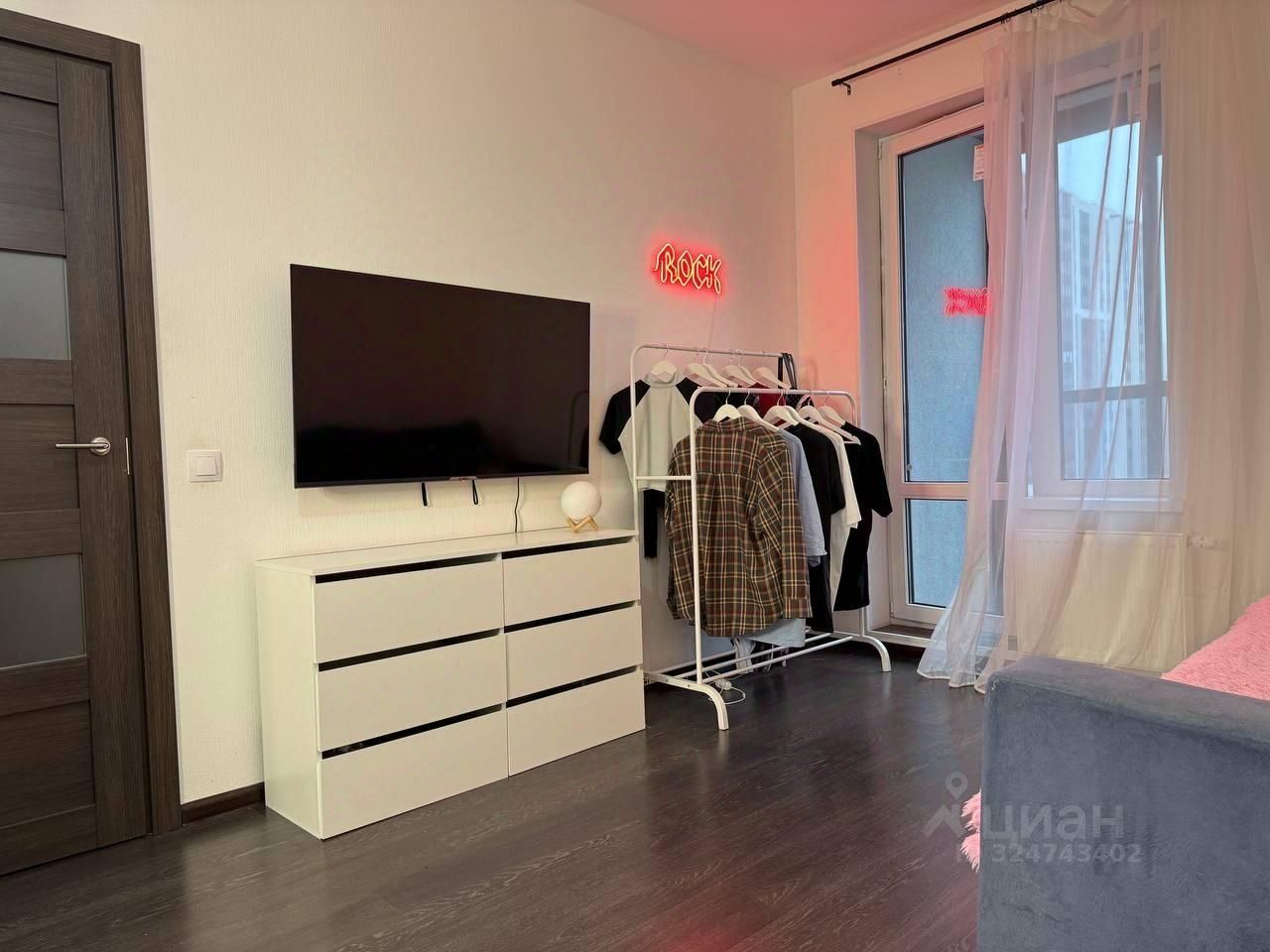 Продажа 1-комн квартиры на вторичном рынке проспект Авиаконструкторов, 69