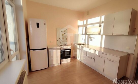 Продажа 1-комн квартиры на вторичном рынке улица Адмирала Черокова,  д. 20 литА