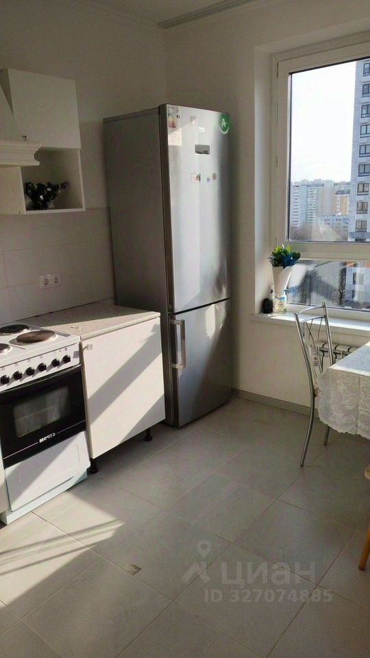Продажа 2-комн квартиры на вторичном рынке Лобненская улица, 13К2