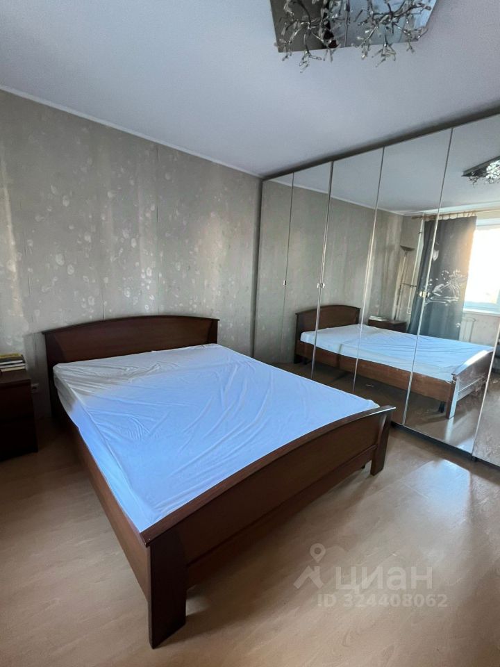 Аренда 2-комн квартиры на вторичном рынке Коломяжский проспект, 28