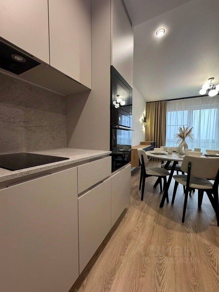 Аренда 2-комн квартиры на вторичном рынке Кронштадтский бульвар, 8к2