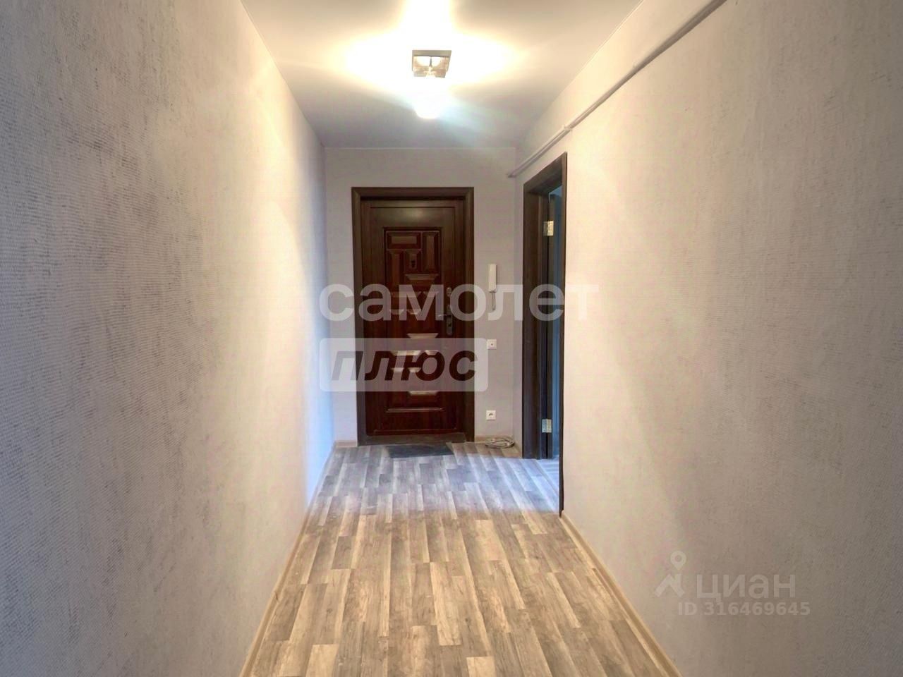Продажа 2-комн квартиры на вторичном рынке Кашира, Садовая улица, 4к1