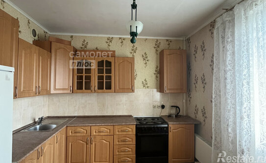 Продажа 1-комн квартиры на вторичном рынке улица Адмирала Лазарева,  д. 11