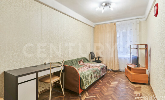 Продажа 2-комн квартиры на вторичном рынке Бухарестская ул,  д. 31,  к. 4